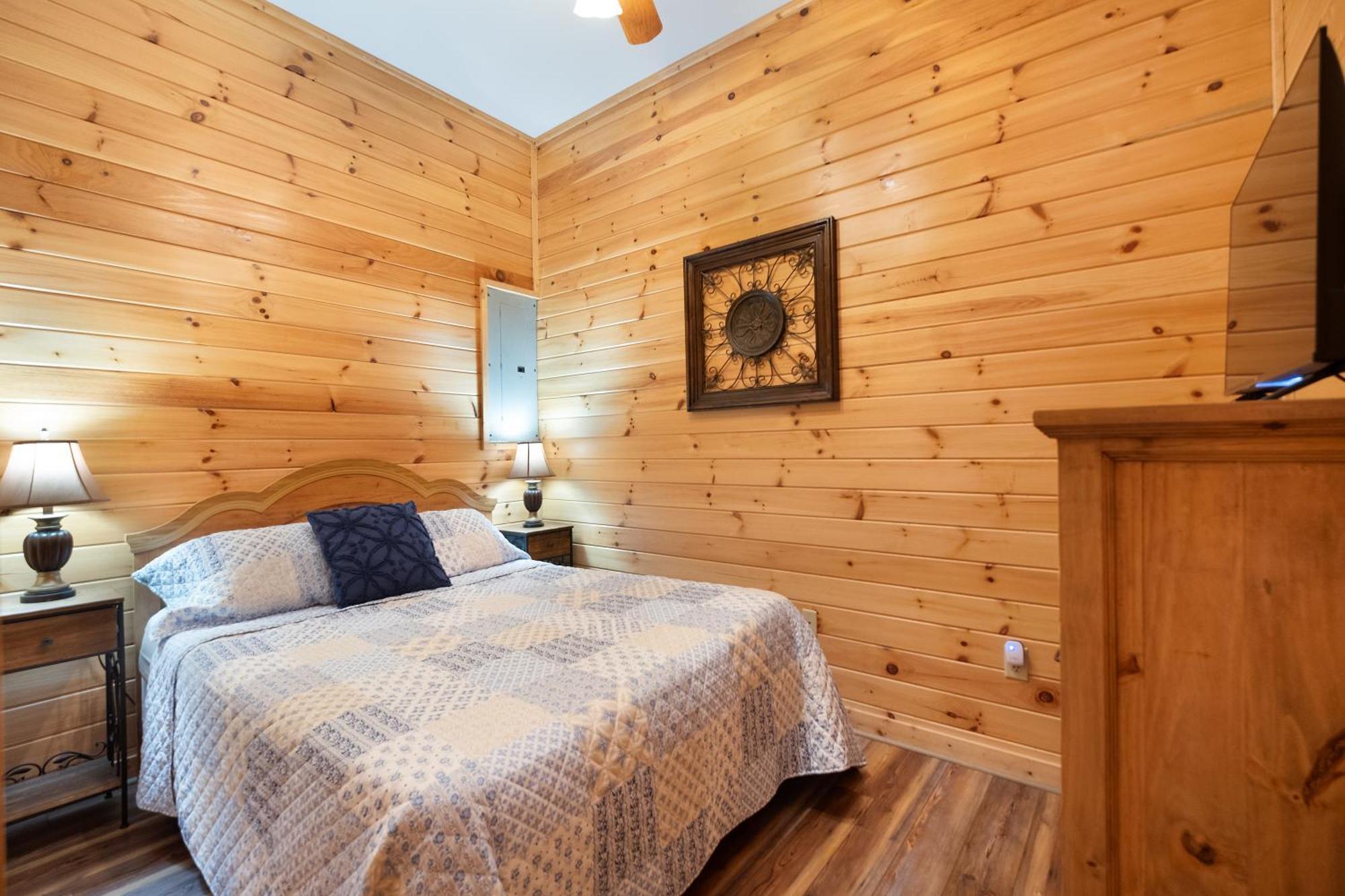 Private Smoky Mountain Luxury Log Home With 2 Fireplaces, Hot Tub & Community Pool Севьервилл Экстерьер фото