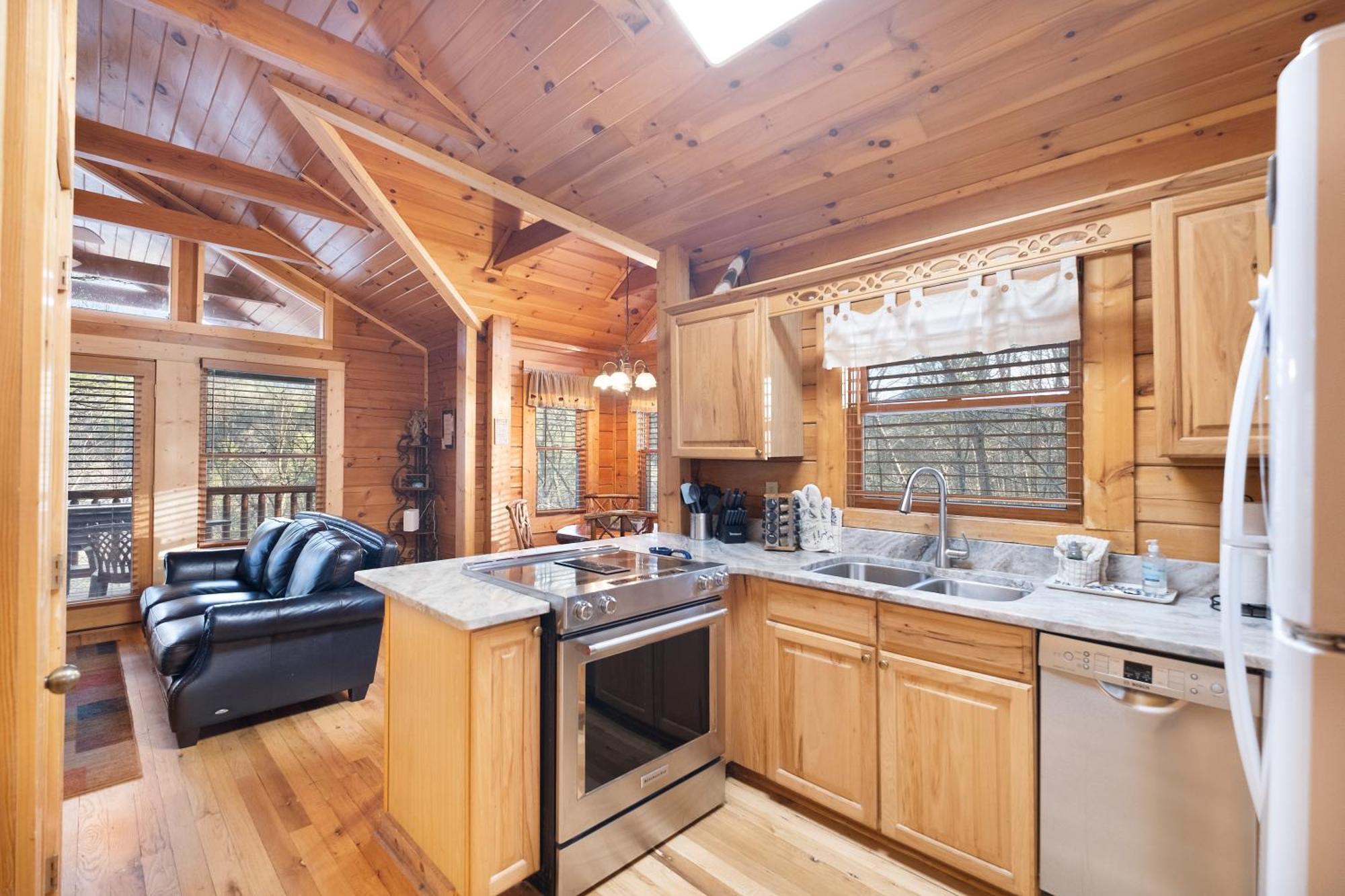 Private Smoky Mountain Luxury Log Home With 2 Fireplaces, Hot Tub & Community Pool Севьервилл Экстерьер фото