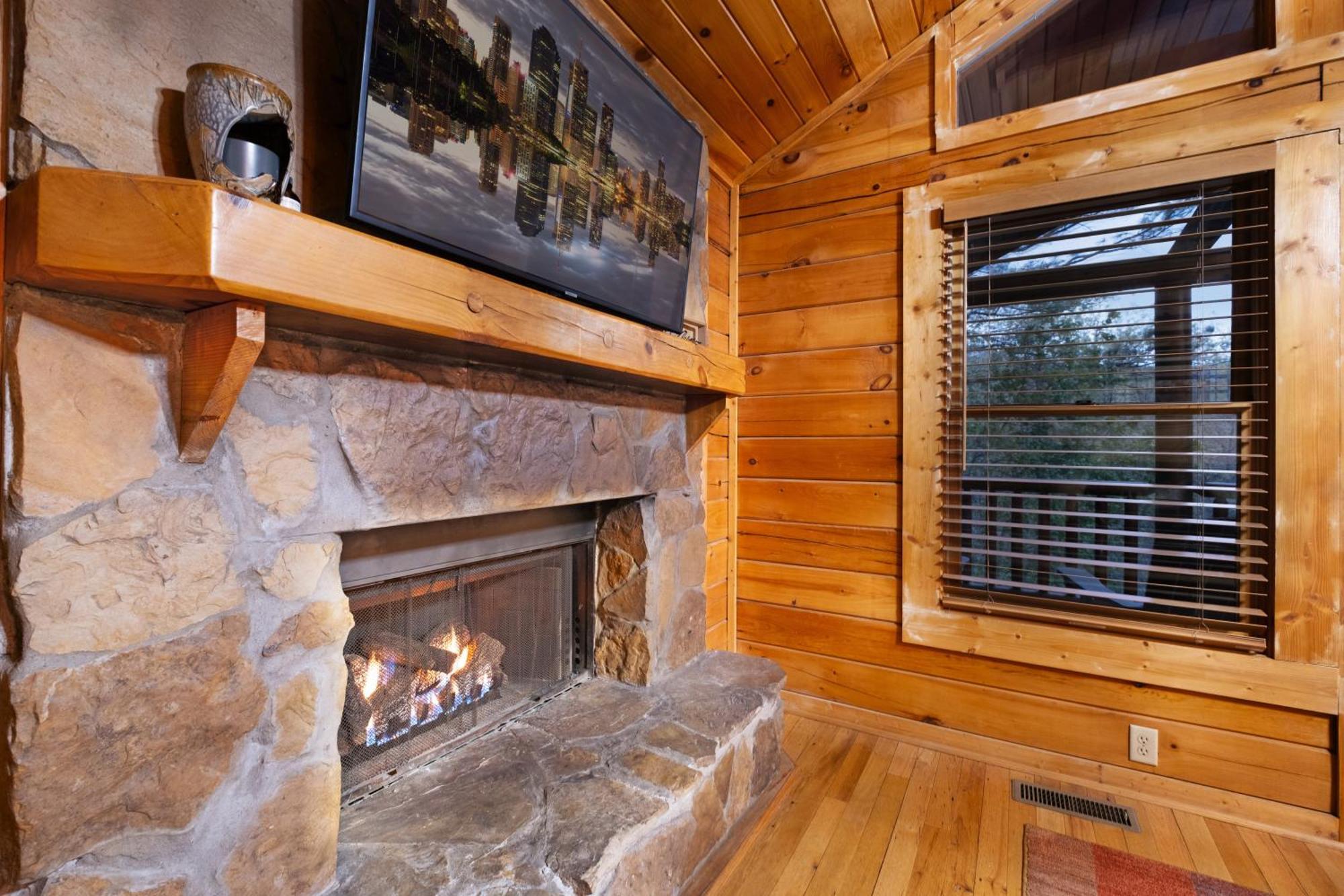 Private Smoky Mountain Luxury Log Home With 2 Fireplaces, Hot Tub & Community Pool Севьервилл Экстерьер фото