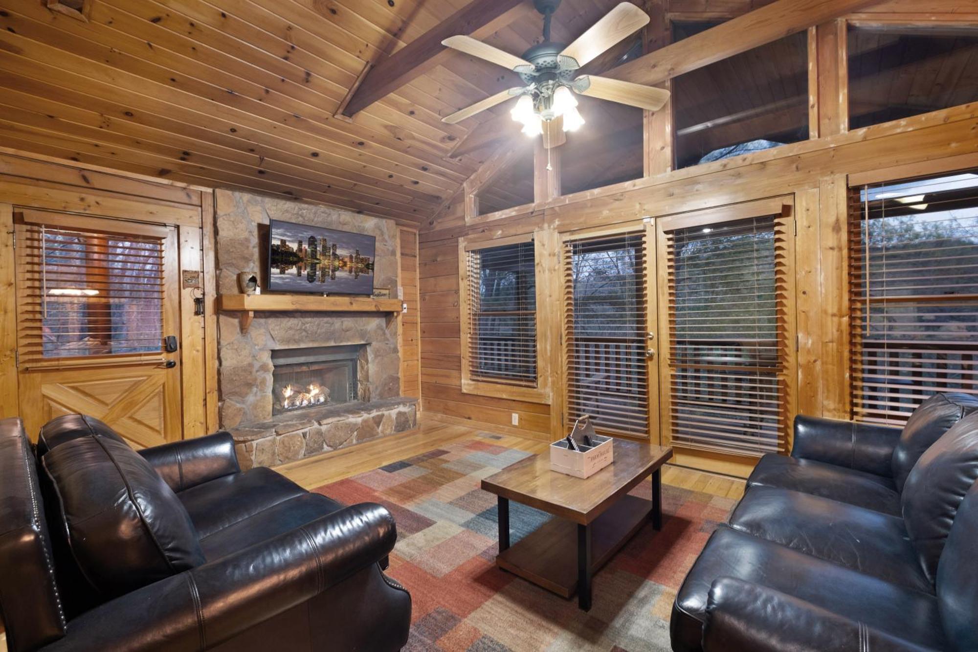 Private Smoky Mountain Luxury Log Home With 2 Fireplaces, Hot Tub & Community Pool Севьервилл Экстерьер фото